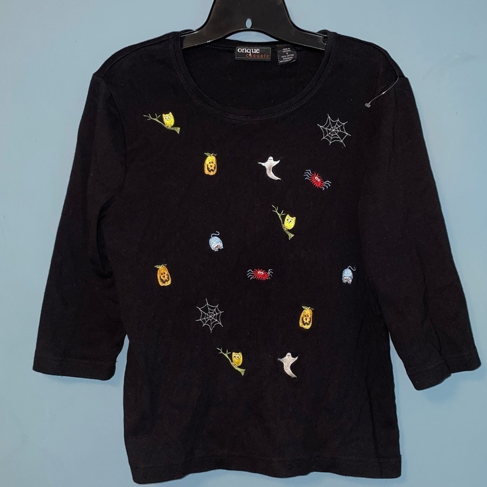 Onque Casuals Embroidered Halloween Characters 3/4 Sleeve Tee Size Medium